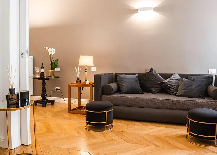 Ebl Luxury Gasthuis 4*