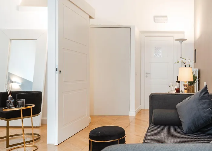 Ebl Luxury 4*